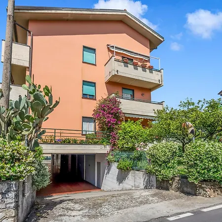 Il Forte - Apartment With Balcony - Happy Rentals *